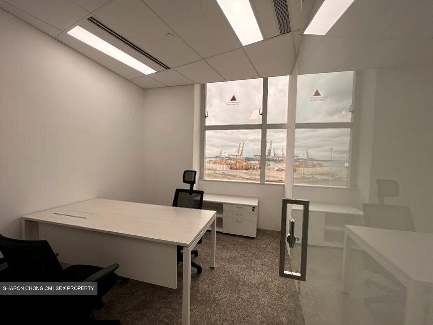 Abi Plaza (D2), Office #456495591